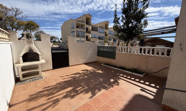 Resale - Townhouse -
Orihuela Costa - Los Altos