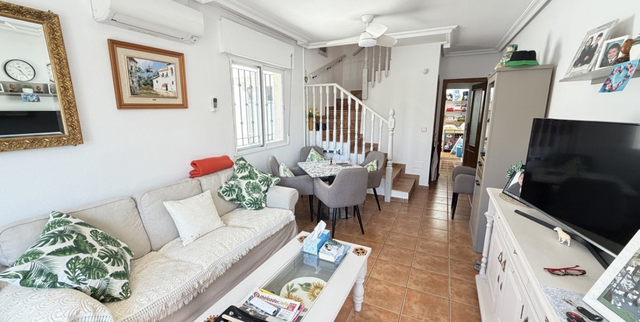 Rynek wtórny - Bungalowy -
Orihuela Costa - La Zenia
