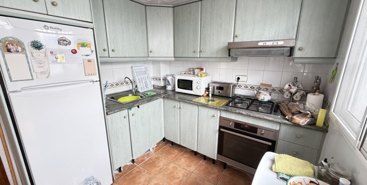 Rynek wtórny - Bungalowy -
Orihuela Costa - La Zenia