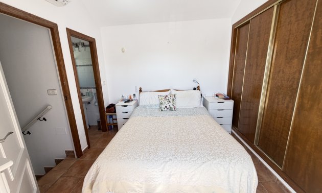 Rynek wtórny - Bungalowy -
Orihuela Costa - La Zenia