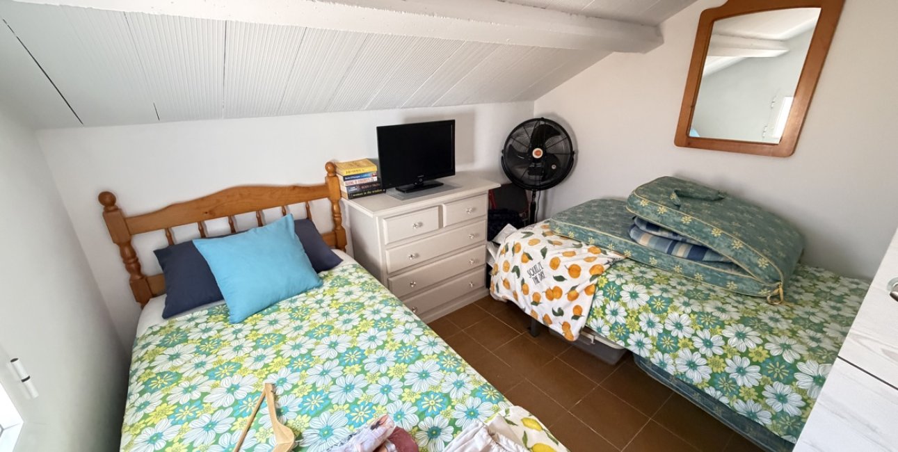 Rynek wtórny - Bungalowy -
Orihuela Costa - La Zenia
