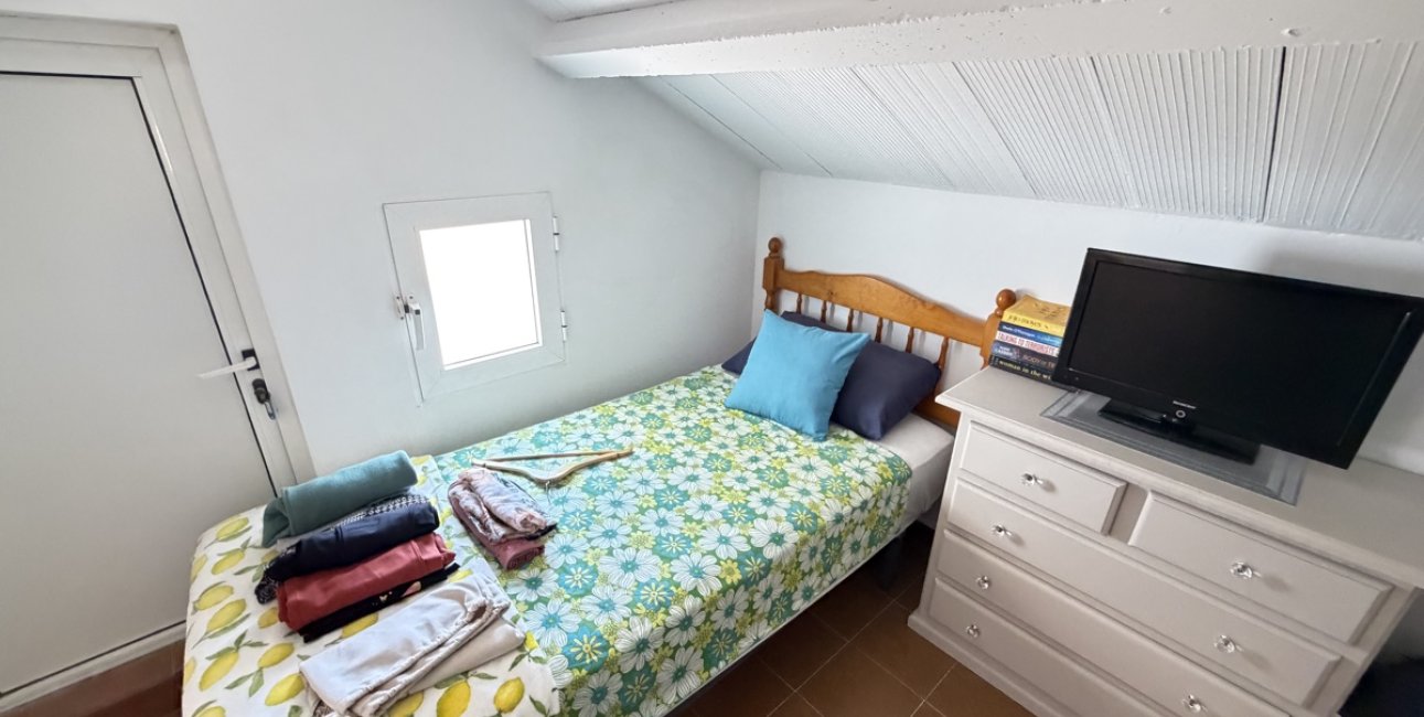 Rynek wtórny - Bungalowy -
Orihuela Costa - La Zenia