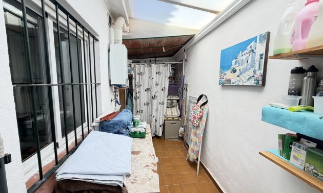 Rynek wtórny - Bungalowy -
Orihuela Costa - La Zenia