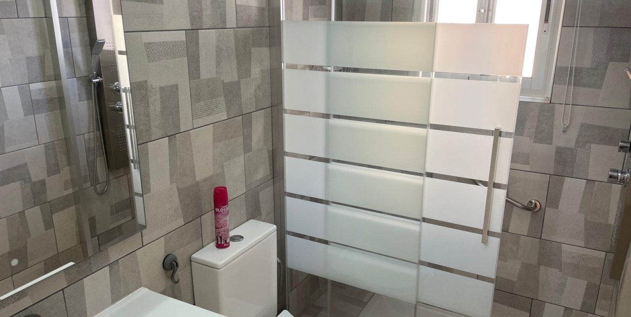Resale - Townhouse -
Orihuela Costa - Villamartin