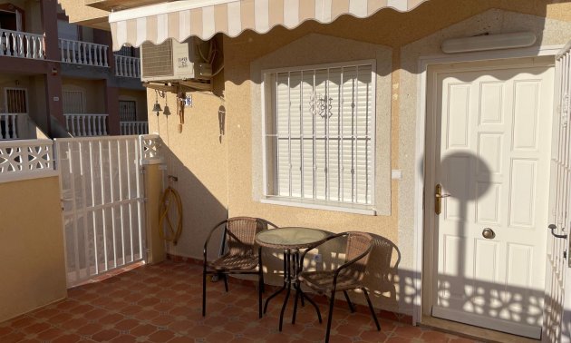 Resale - Townhouse -
Orihuela Costa - Villamartin