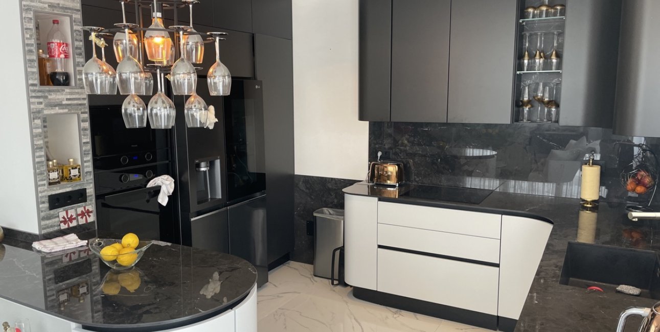 Resale - Villa -
Torrevieja - Los Balcones