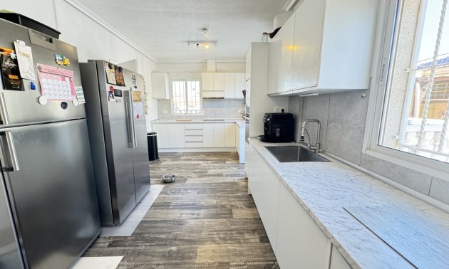 Resale - Villa -
Ciudad Quesada - Ciudad Quesada - Town