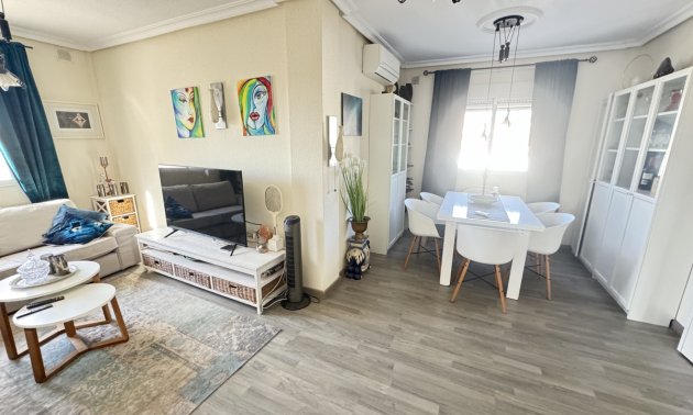 Resale - Villa -
Ciudad Quesada - Ciudad Quesada - Town