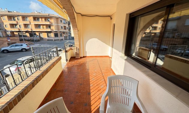 Resale - Townhouse -
San Miguel de Salinas - San Miguel - Town