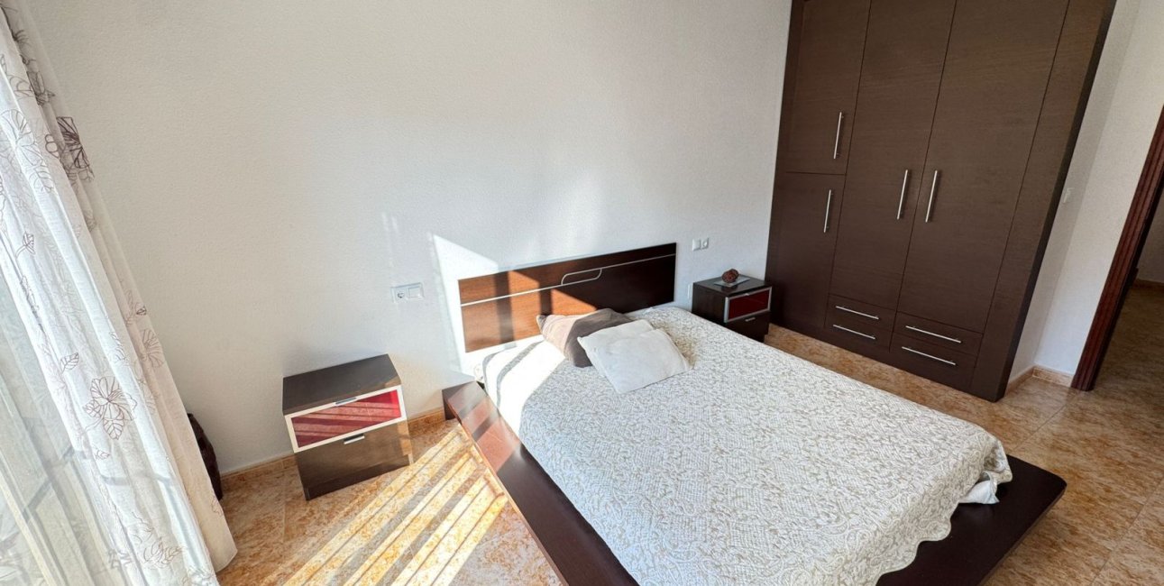 Resale - Townhouse -
San Miguel de Salinas - San Miguel - Town