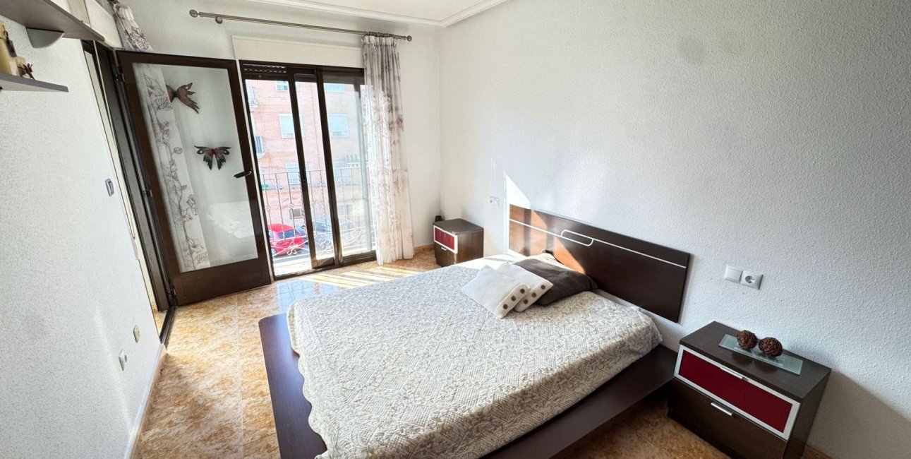 Resale - Townhouse -
San Miguel de Salinas - San Miguel - Town