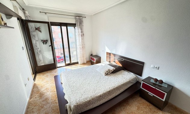 Resale - Townhouse -
San Miguel de Salinas - San Miguel - Town