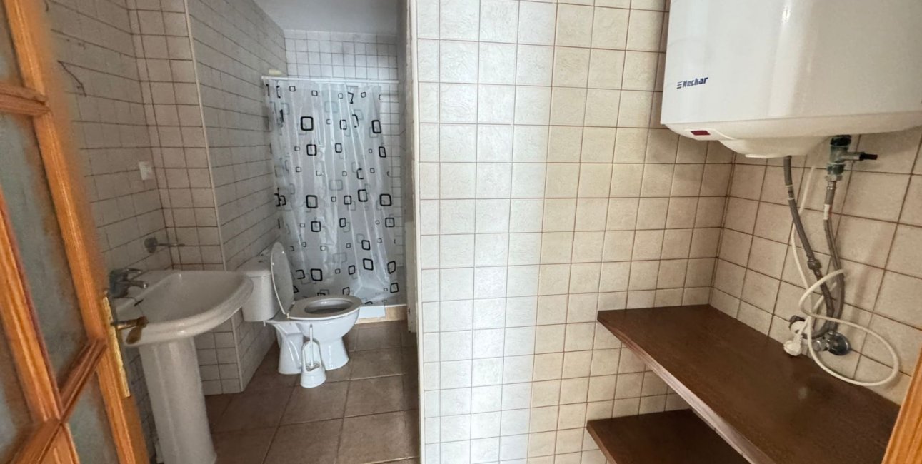 Resale - Townhouse -
San Miguel de Salinas - San Miguel - Town