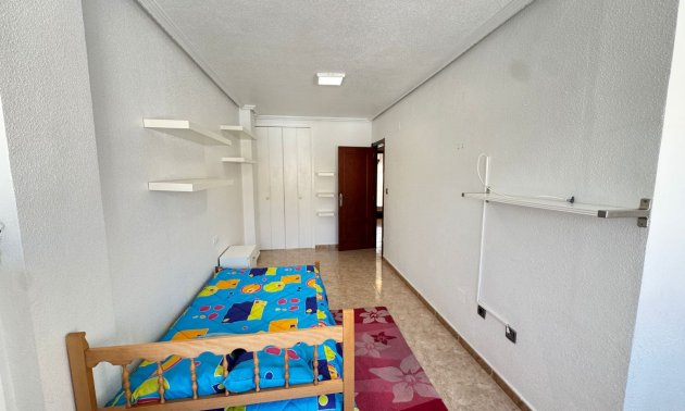 Resale - Townhouse -
San Miguel de Salinas - San Miguel - Town