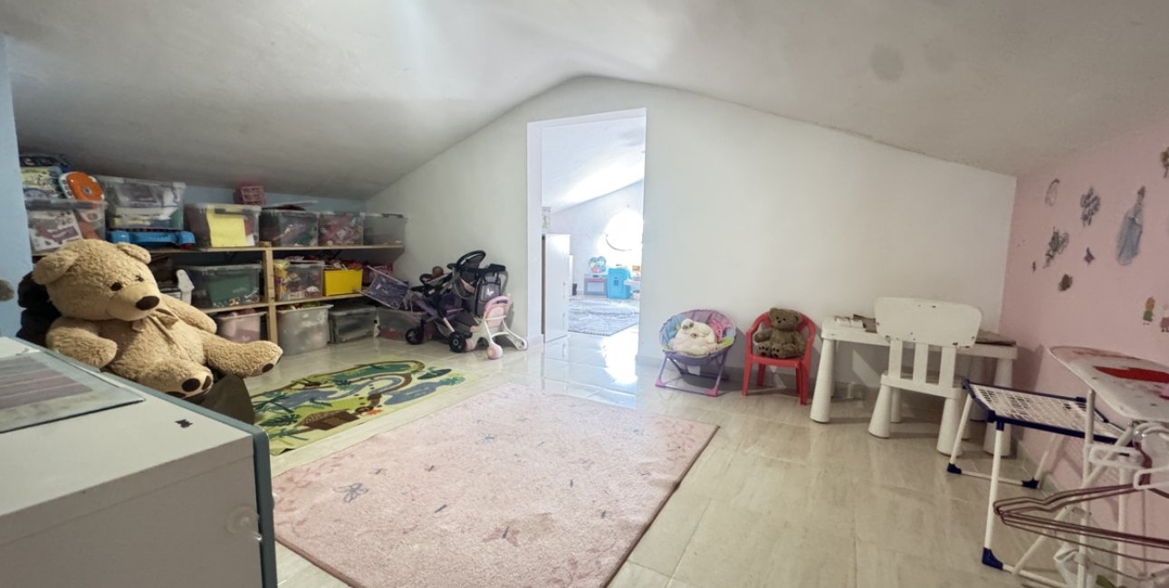 Resale - Villa -
San Miguel de Salinas - Las Comunicaciones