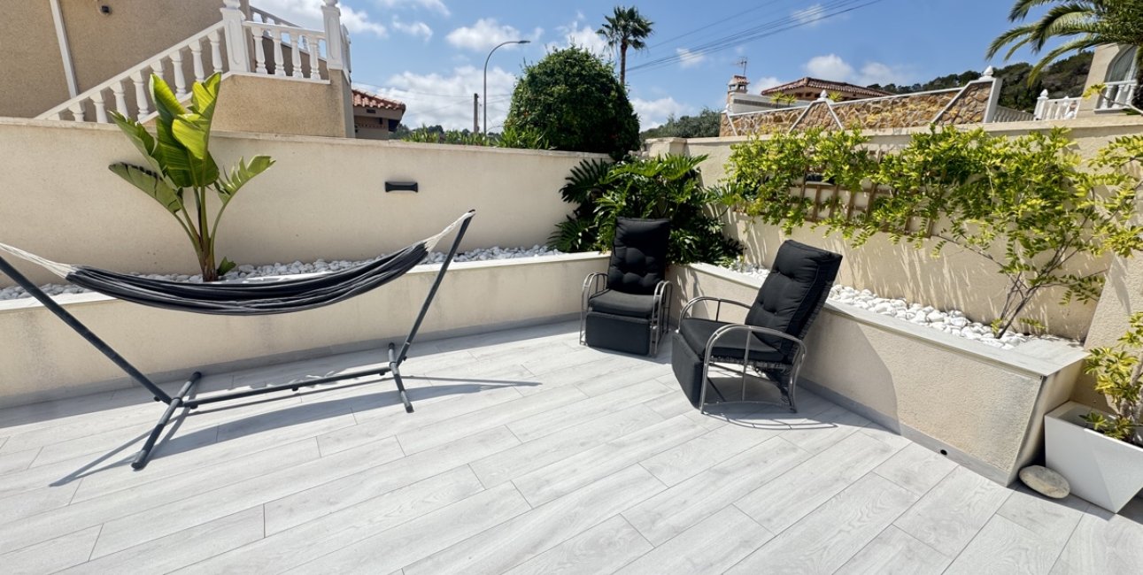 Resale - Villa -
San Miguel de Salinas - Las Comunicaciones