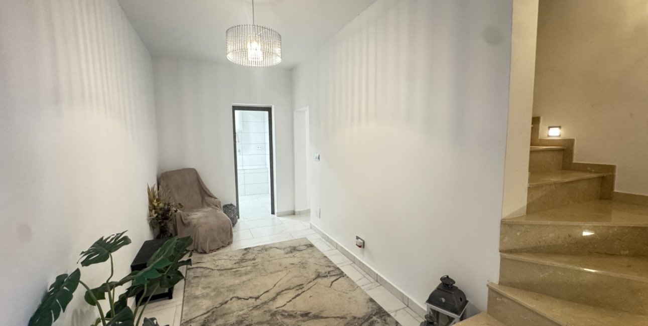 Resale - Villa -
San Miguel de Salinas - Las Comunicaciones