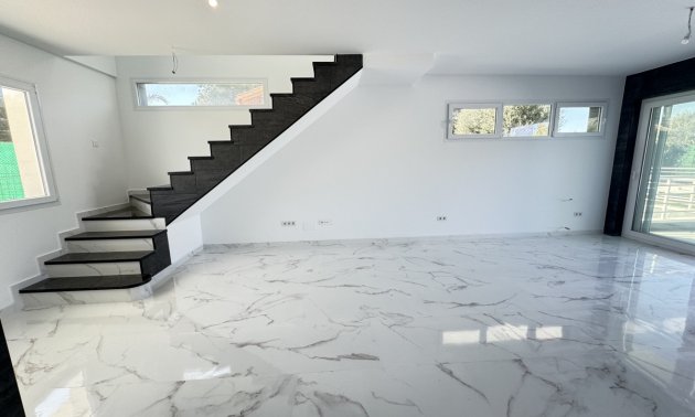 Resale - Villa -
Torrevieja - Los Balcones