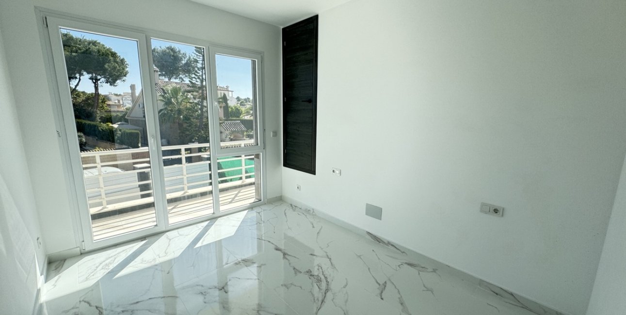 Resale - Villa -
Torrevieja - Los Balcones