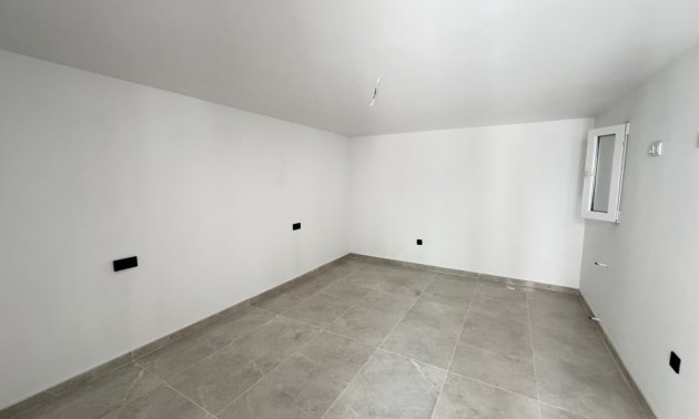 Resale - Villa -
Torrevieja - Los Balcones