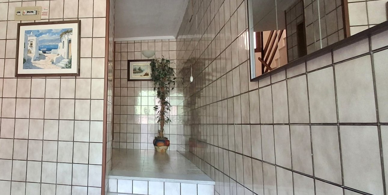Resale - Apartment / flat -
Torrevieja - Playa Del Cura