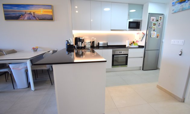 Resale - Apartment / flat -
Orihuela Costa - Playa Flamenca