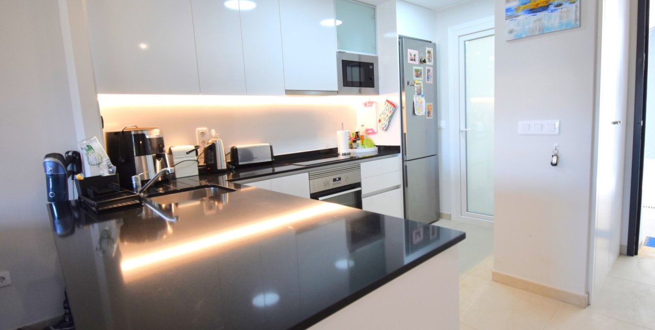 Resale - Apartment / flat -
Orihuela Costa - Playa Flamenca