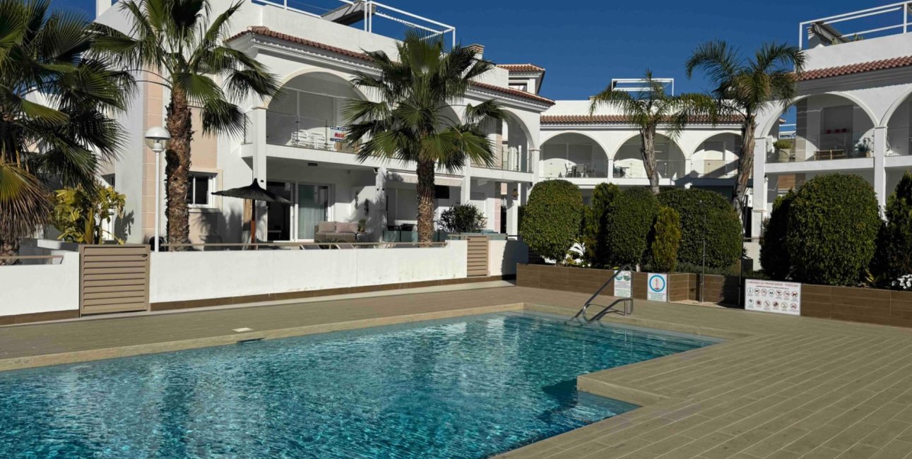 Resale - Apartment / flat -
Rojales - Cuidad Quesada