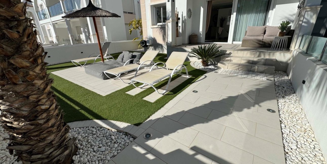 Resale - Apartment / flat -
Rojales - Cuidad Quesada