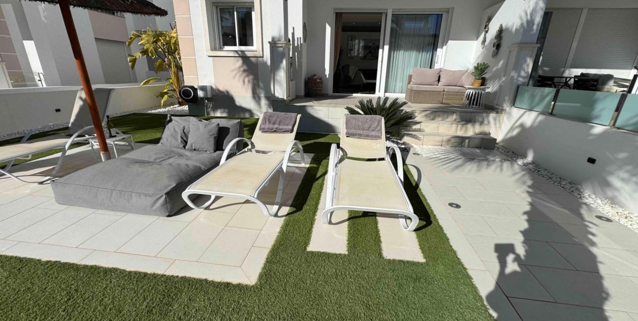 Resale - Apartment / flat -
Rojales - Cuidad Quesada