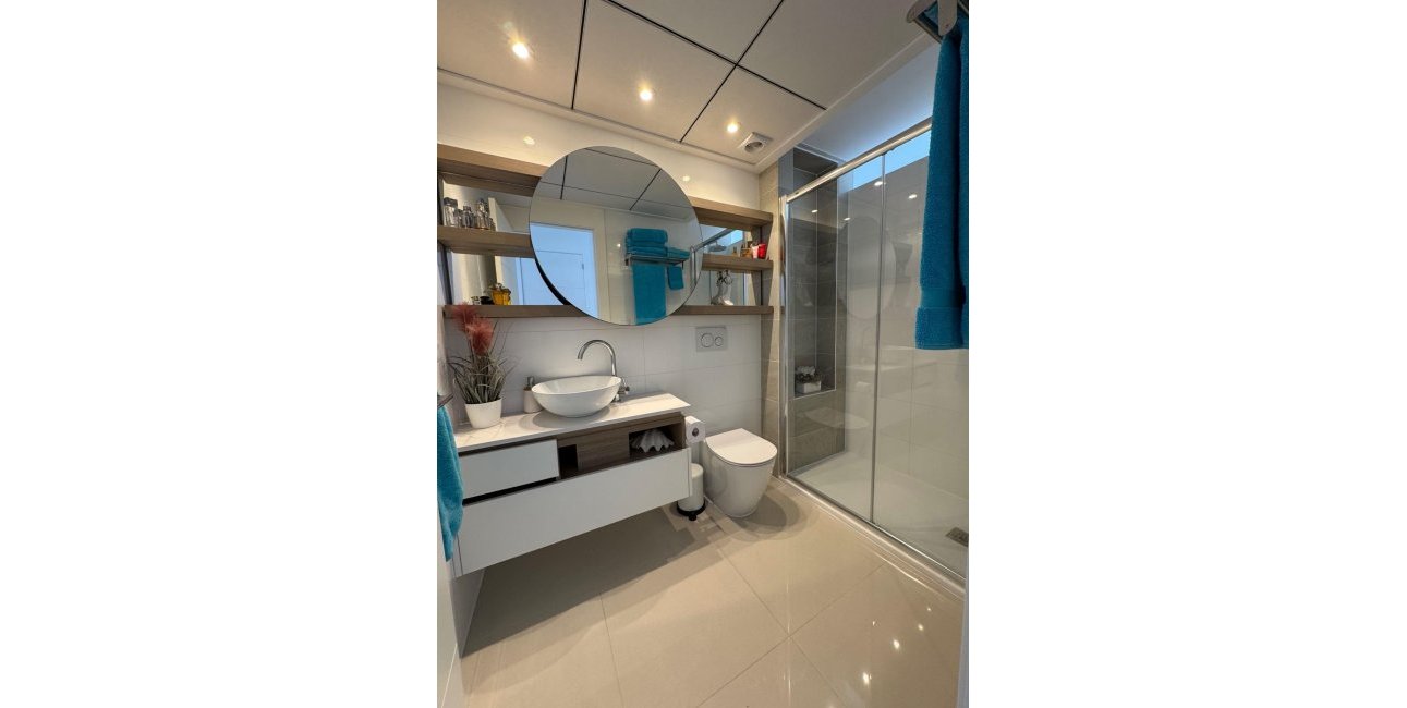 Resale - Apartment / flat -
Rojales - Cuidad Quesada