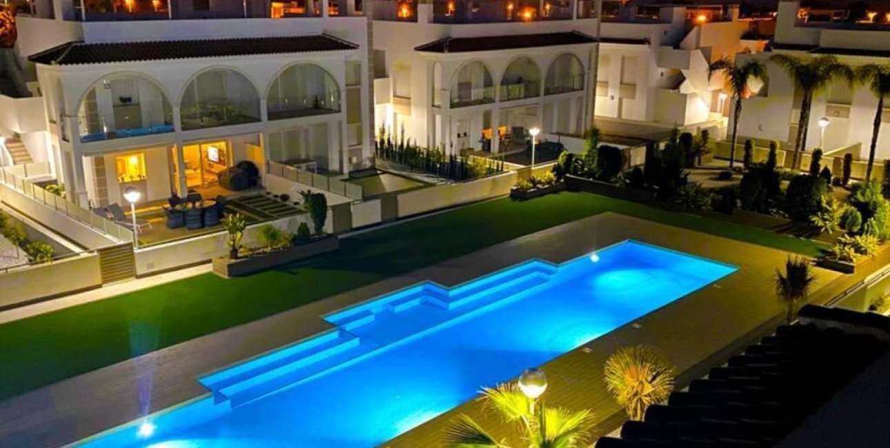 Resale - Apartment / flat -
Rojales - Cuidad Quesada