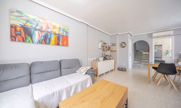 Resale - Townhouse -
Ciudad Quesada - Lo Marabu