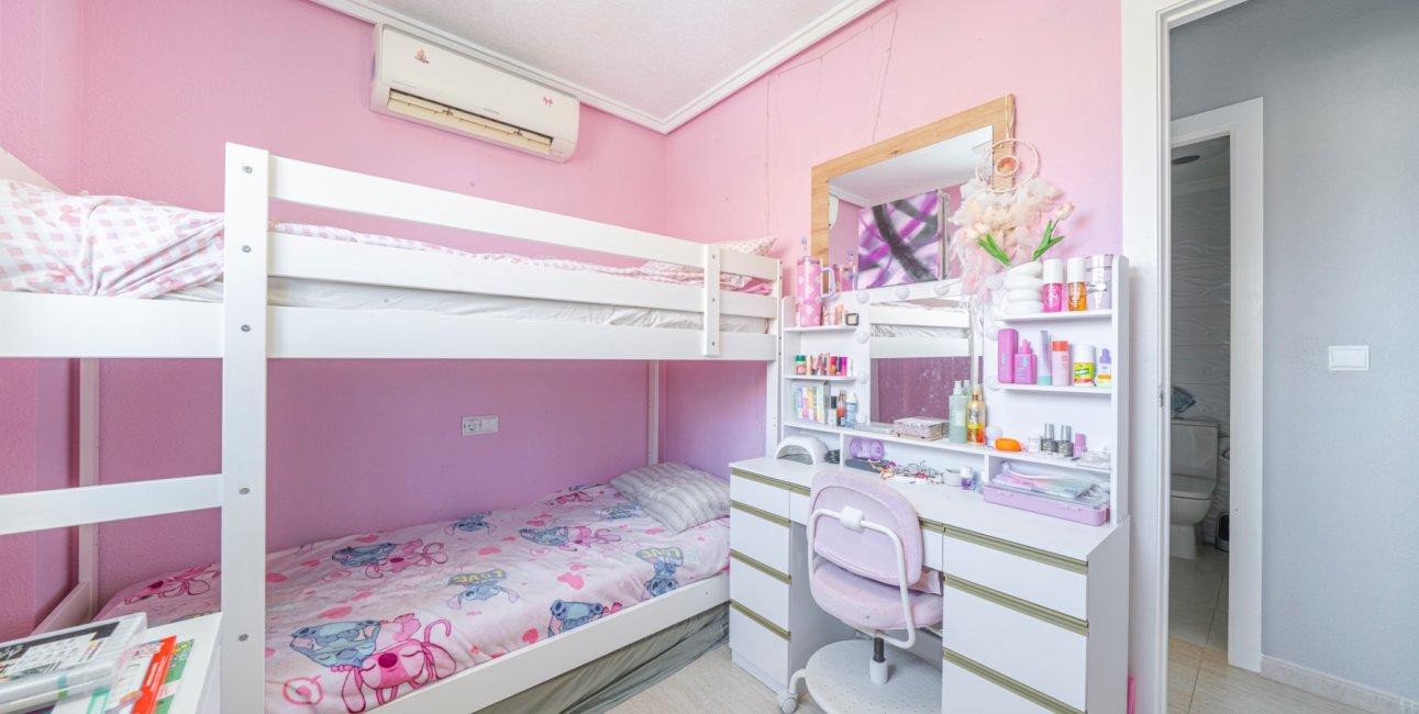 Resale - Townhouse -
Ciudad Quesada - Lo Marabu