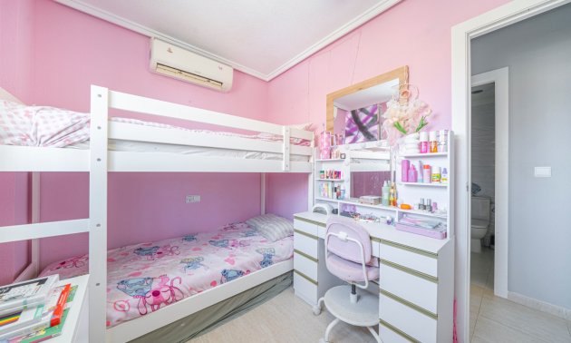 Resale - Townhouse -
Ciudad Quesada - Lo Marabu
