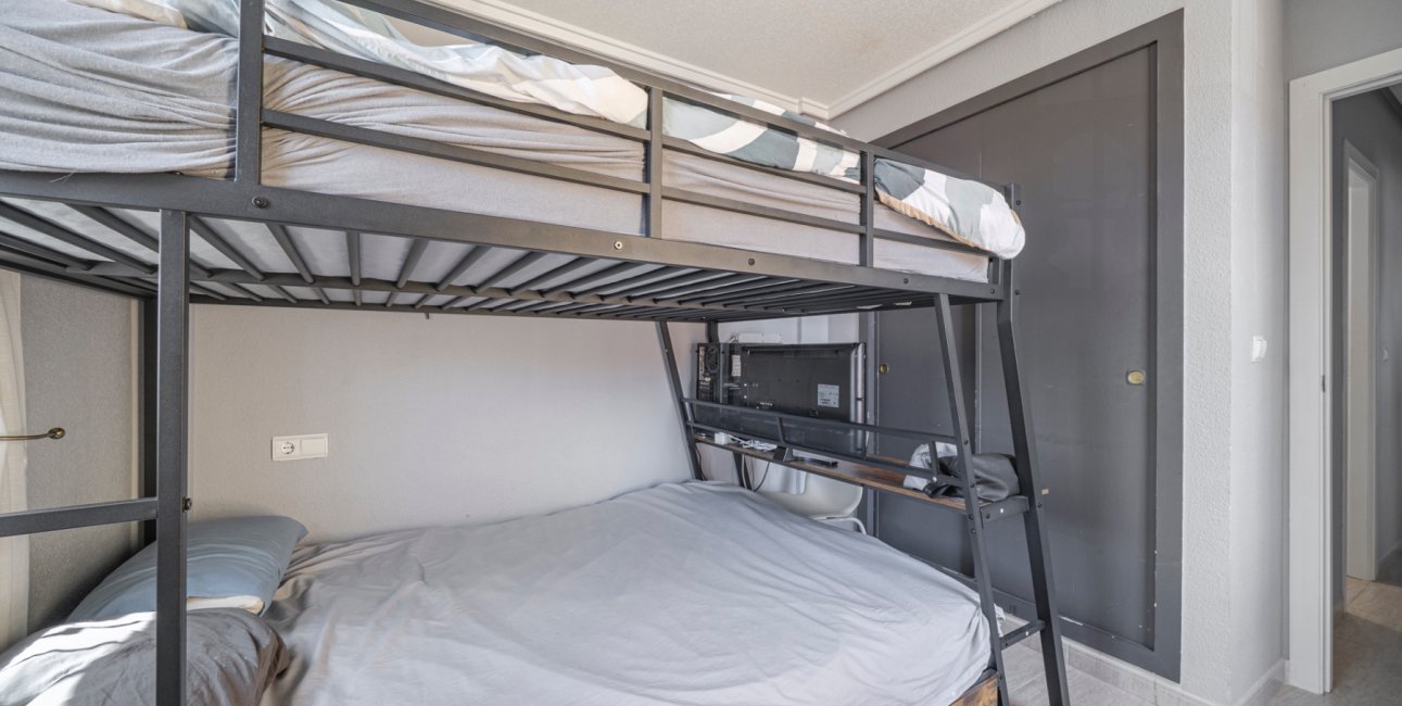 Resale - Townhouse -
Ciudad Quesada - Lo Marabu