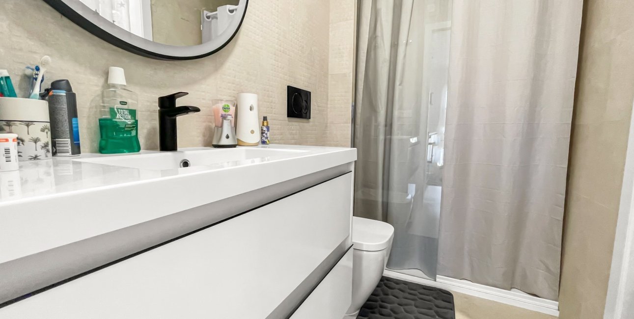 Resale - Apartment / flat -
Guardamar del Segura - El Raso