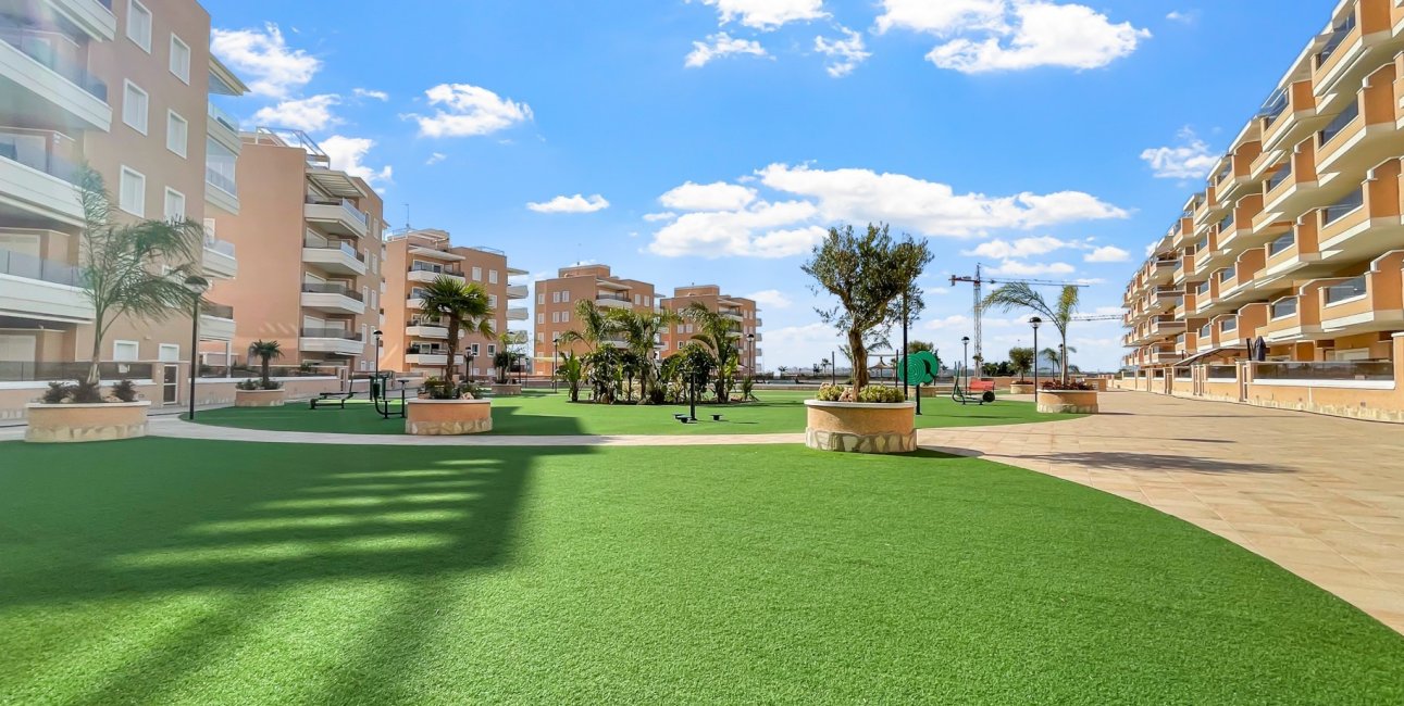 Resale - Apartment / flat -
Guardamar del Segura - El Raso