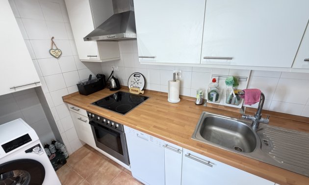 Resale - Apartment / flat -
Orihuela Costa - Villamartin