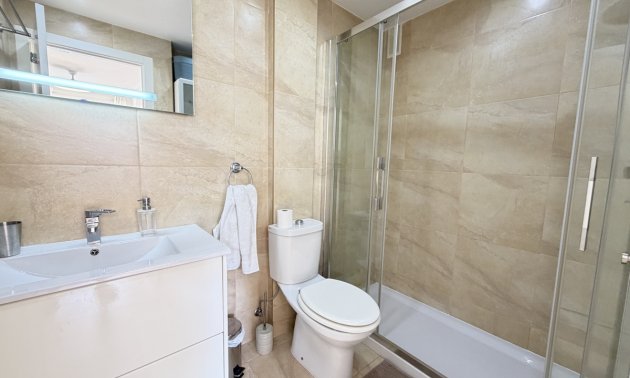 Resale - Apartment / flat -
Orihuela Costa - Villamartin