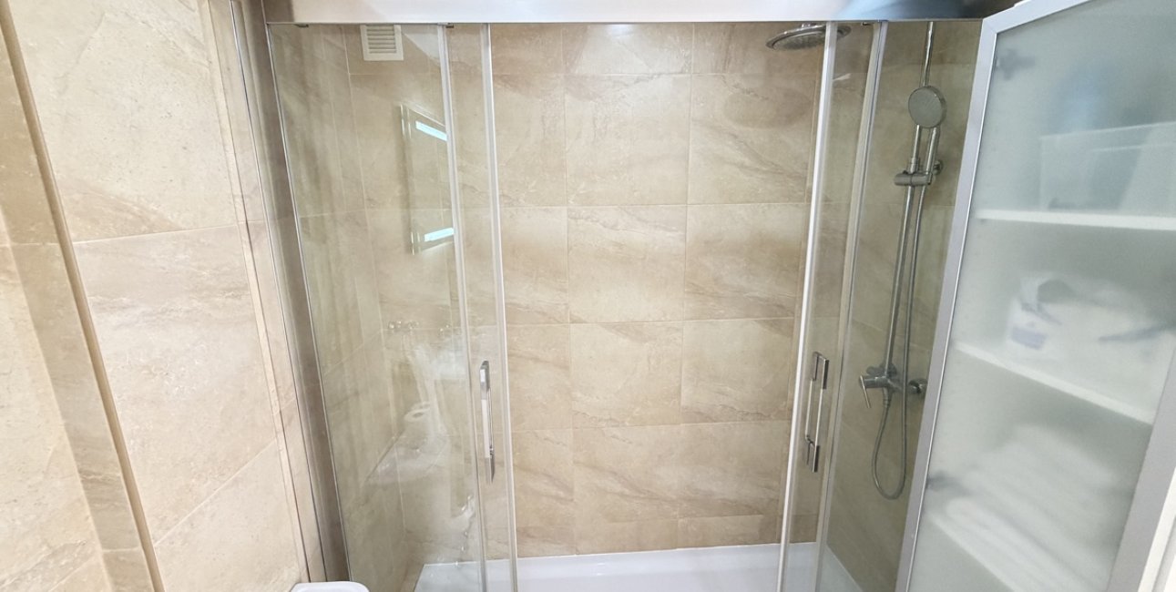 Resale - Apartment / flat -
Orihuela Costa - Villamartin