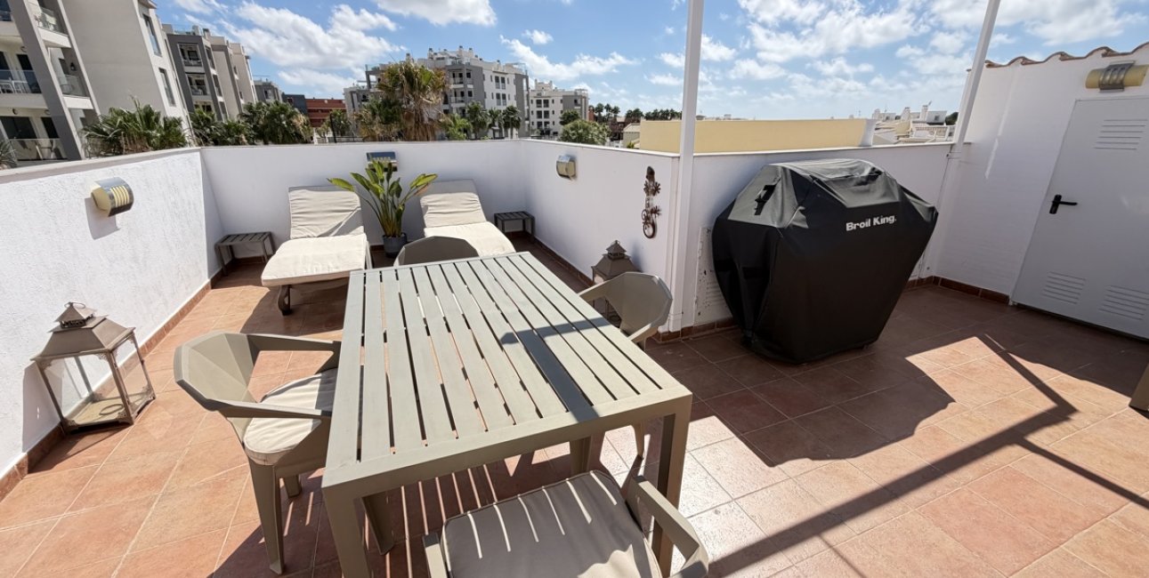 Resale - Apartment / flat -
Orihuela Costa - Villamartin
