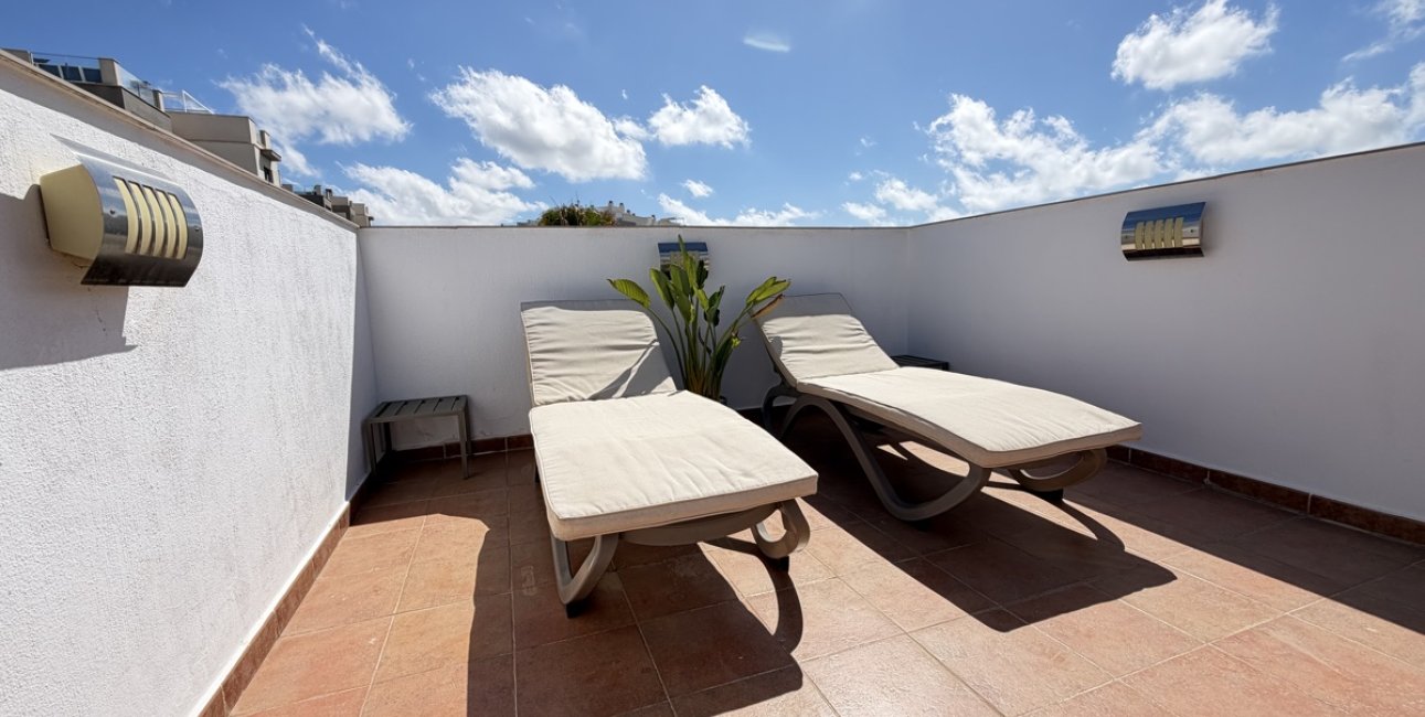 Resale - Apartment / flat -
Orihuela Costa - Villamartin