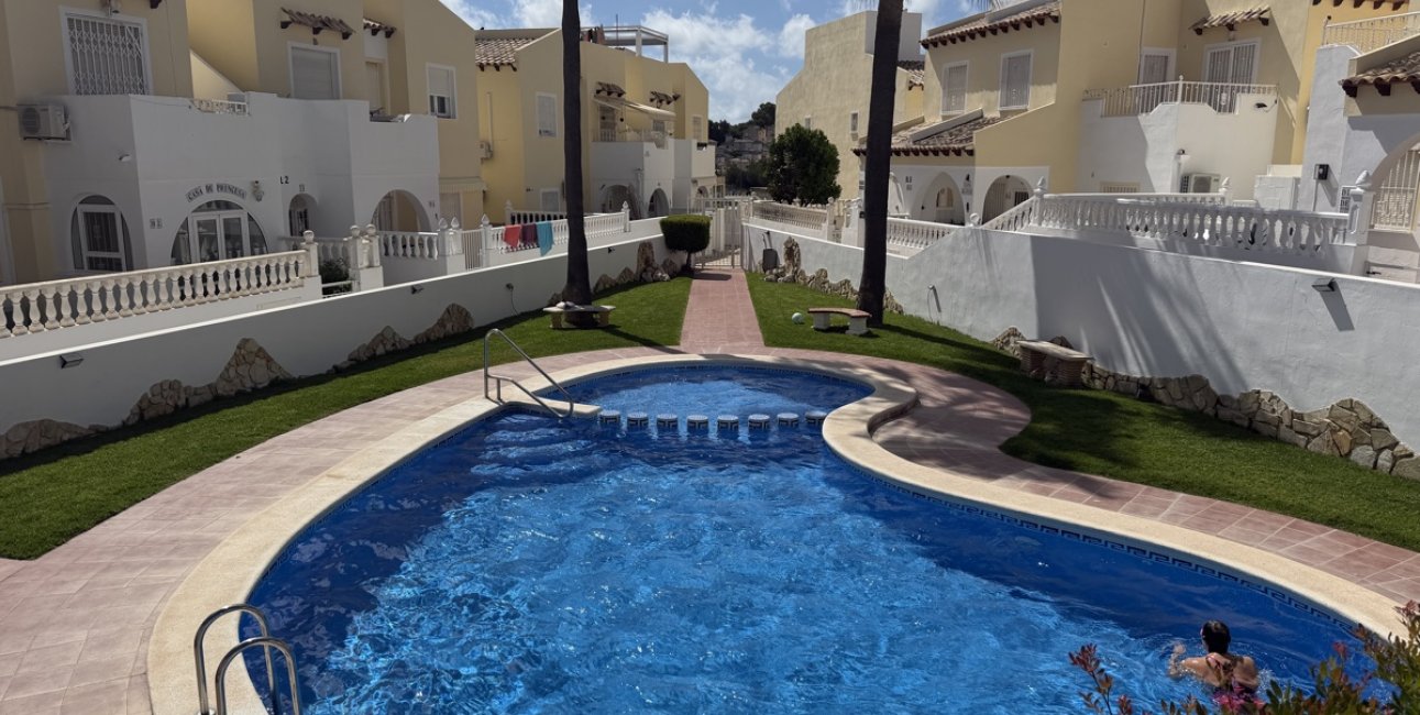 Resale - Apartment / flat -
Orihuela Costa - Villamartin