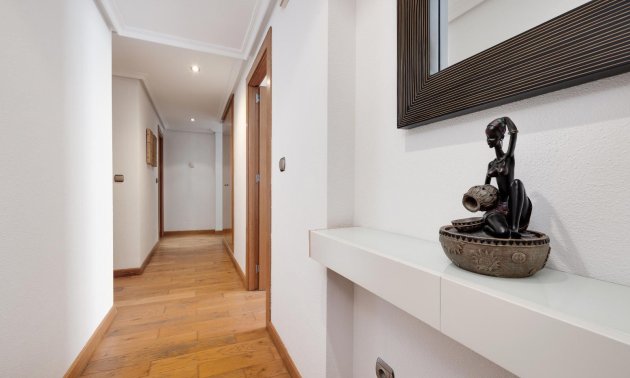 Resale - Penthouse -
Torrevieja - Acequion