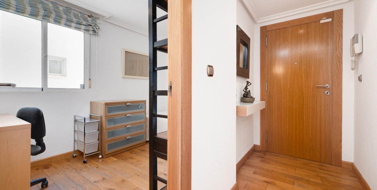 Resale - Penthouse -
Torrevieja - Acequion