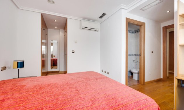 Resale - Penthouse -
Torrevieja - Acequion