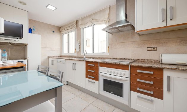 Resale - Penthouse -
Torrevieja - Acequion