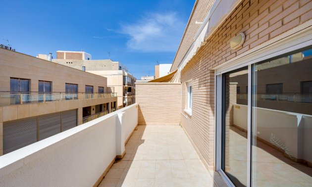Resale - Penthouse -
Torrevieja - Acequion