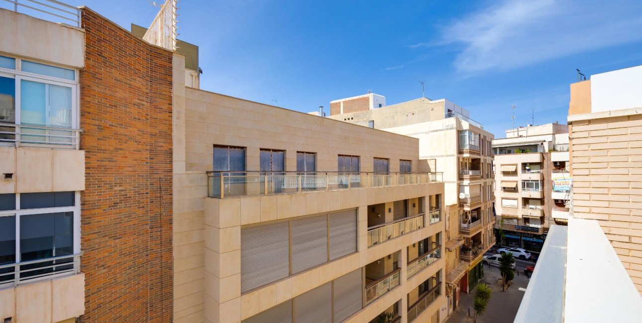 Resale - Penthouse -
Torrevieja - Acequion
